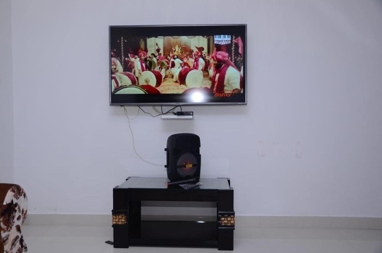 A2Zroomz Aarya Villa 4 Bhk Lonavala Buitenkant foto