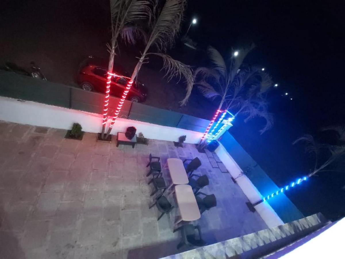 A2Zroomz Aarya Villa 4 Bhk Lonavala Buitenkant foto