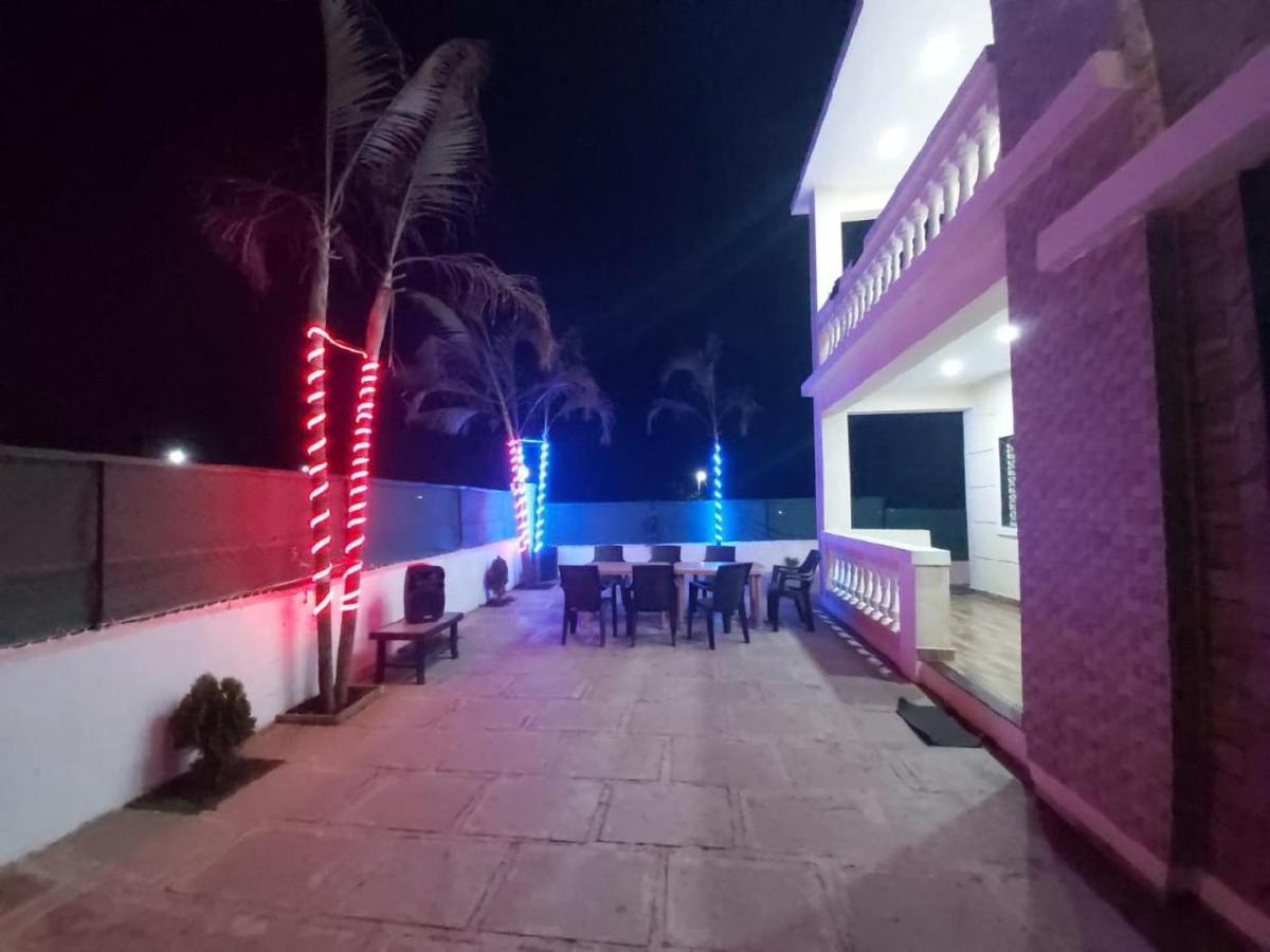 A2Zroomz Aarya Villa 4 Bhk Lonavala Buitenkant foto